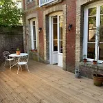 Chez Paul